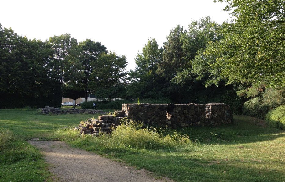 Burg im Hain, Obertshausen, Germany